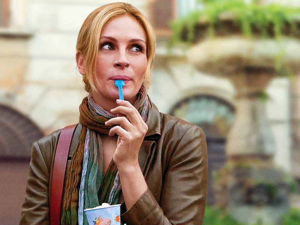 "Frozen Yogurt Julia Roberts Eating" (CC BY-ND 2.0) by ePublicist