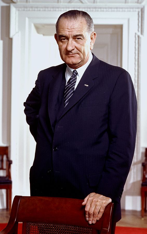 By Arnold Newman, White House Press Office (WHPO) - http://photolab.lbjlib.utexas.edu/detail.asp?id=18170, Public Domain, Link