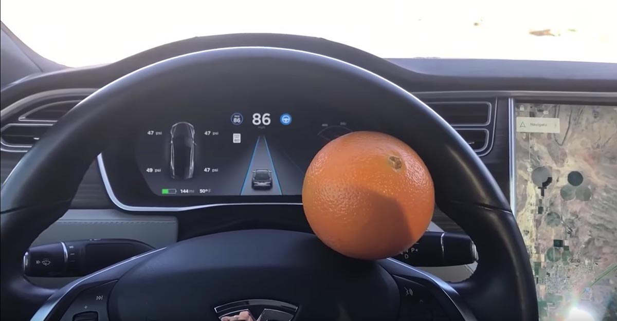 autopilot Tesla