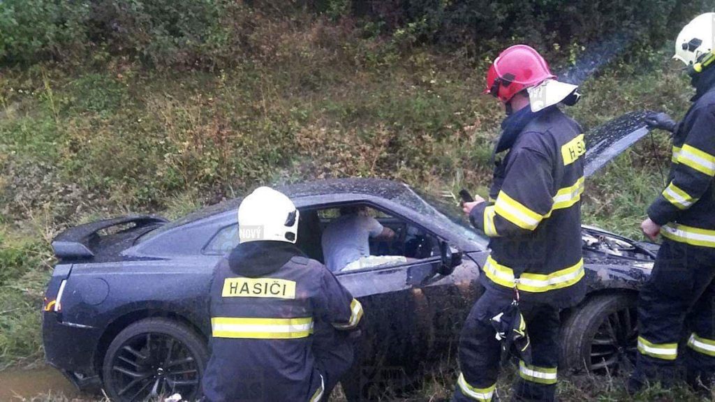 FOTO: Rytmus nabúral požičaný Nissan GT-R Black Edition!