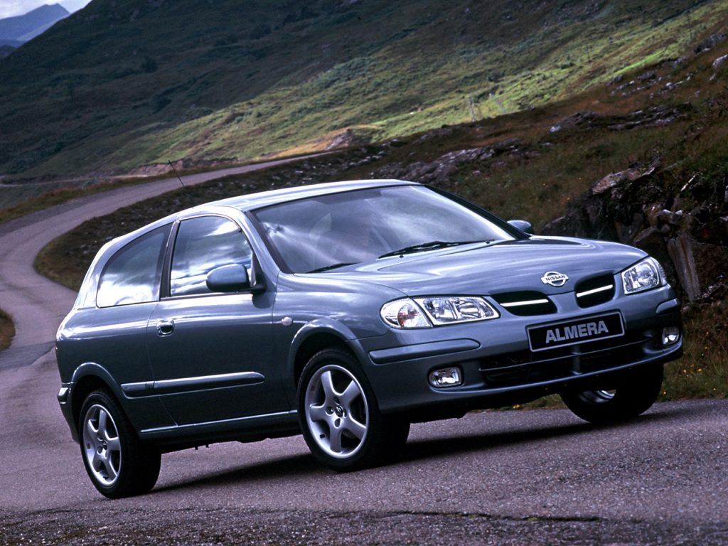 nissan_almera_3-door_1