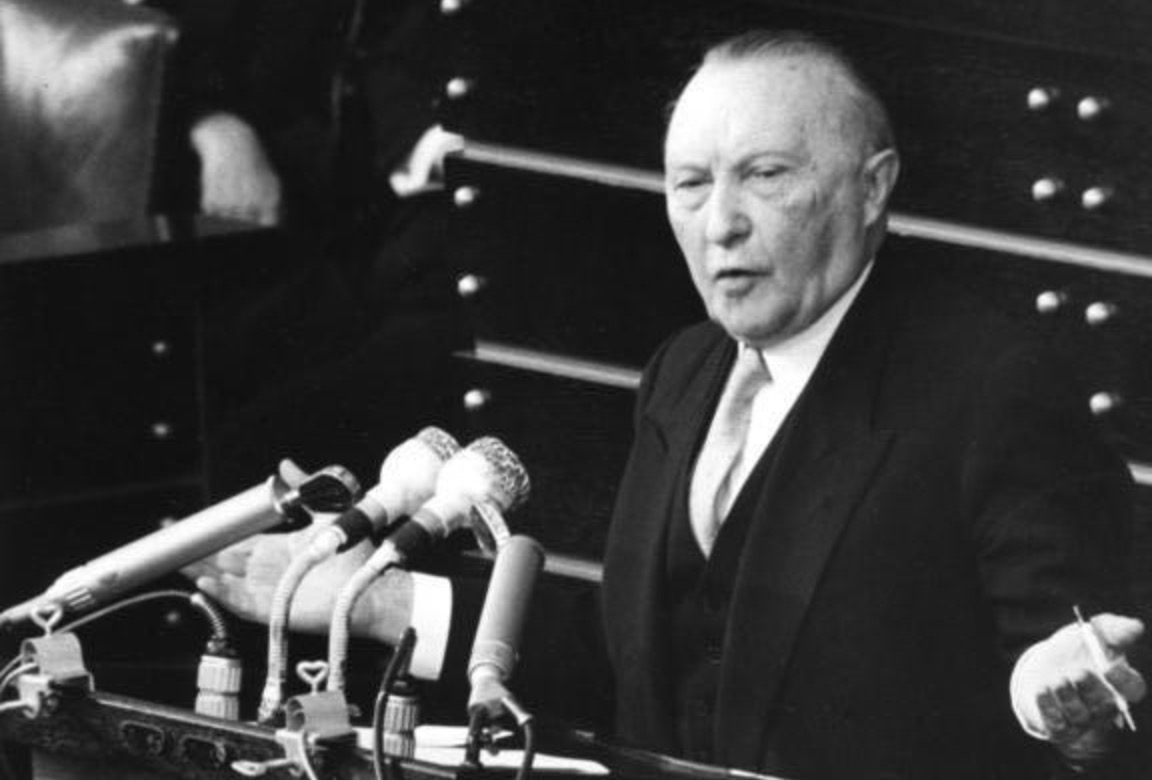 Konrad Adenauer: Keď o novom kancelárovi rozhodol jediný hlas