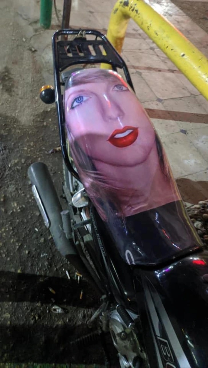 situácie