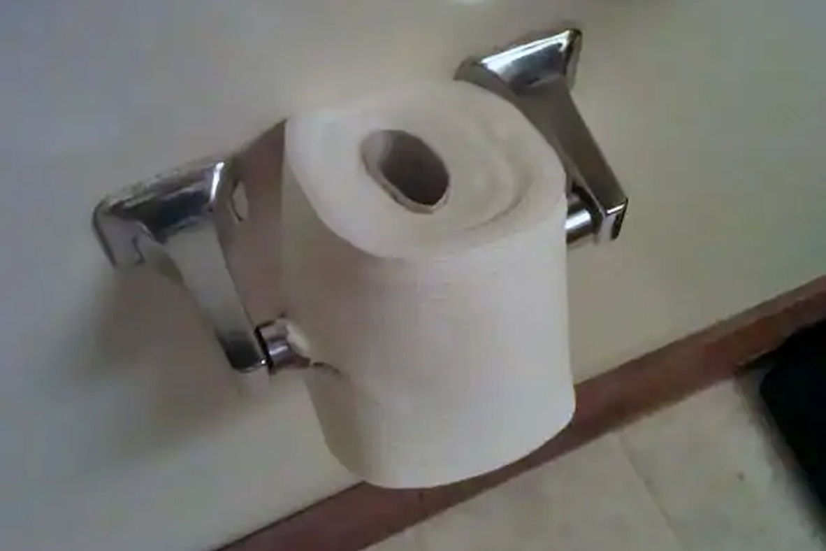 spolubývajúci
