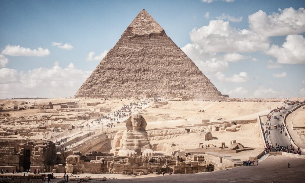 pyramída