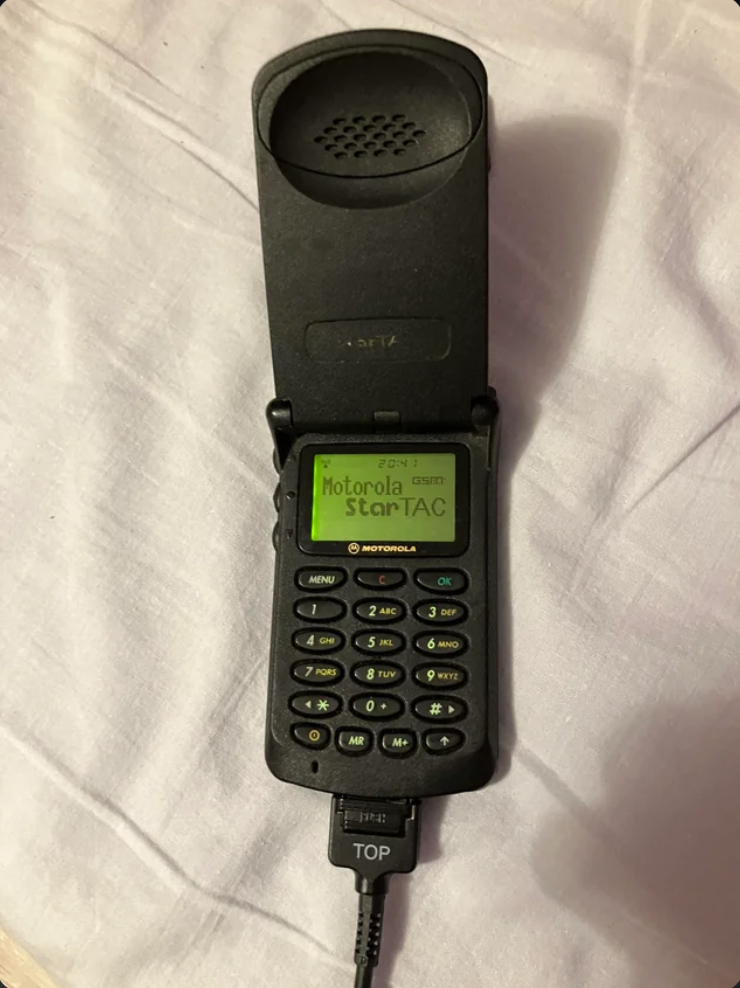 staré telefóny