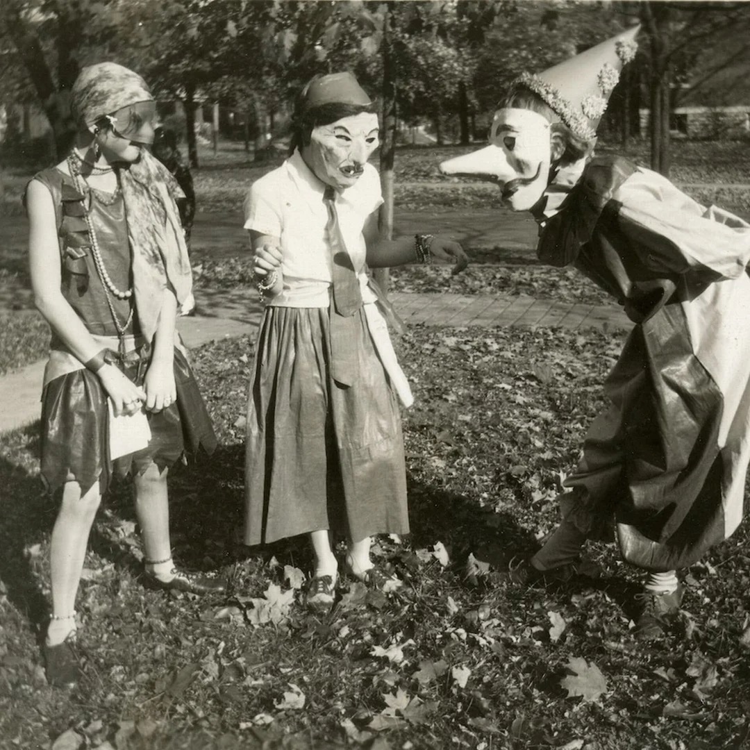 znepokojujúce historické fotografie